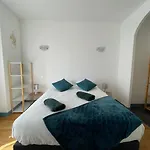 Atlantis Lägenhet *